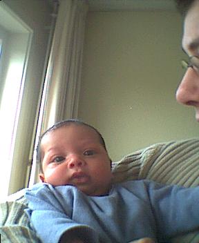 Achterneefje Victor met papa Robert !